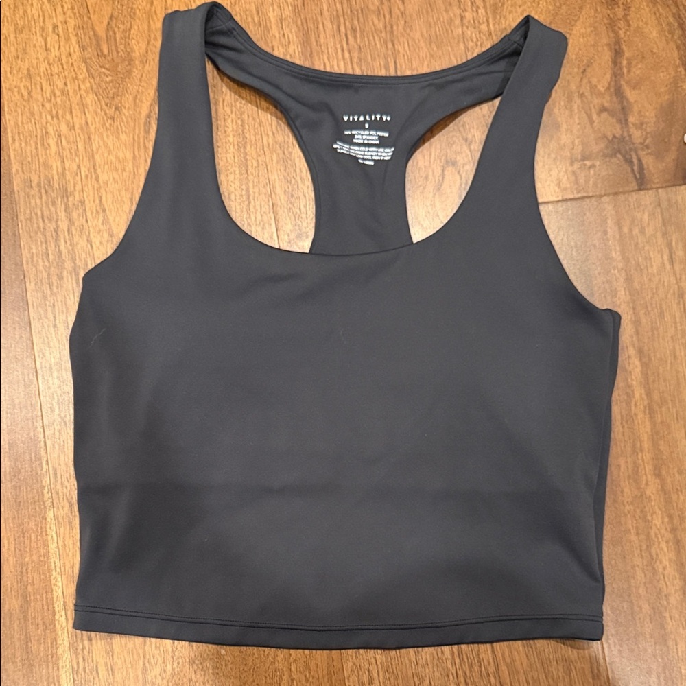 Vitality cropped tank